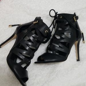 COPY - Guess black heels